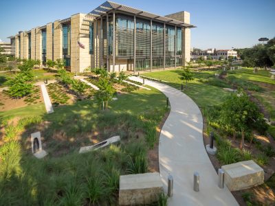 San Antonio Courthouse pathway of exterior